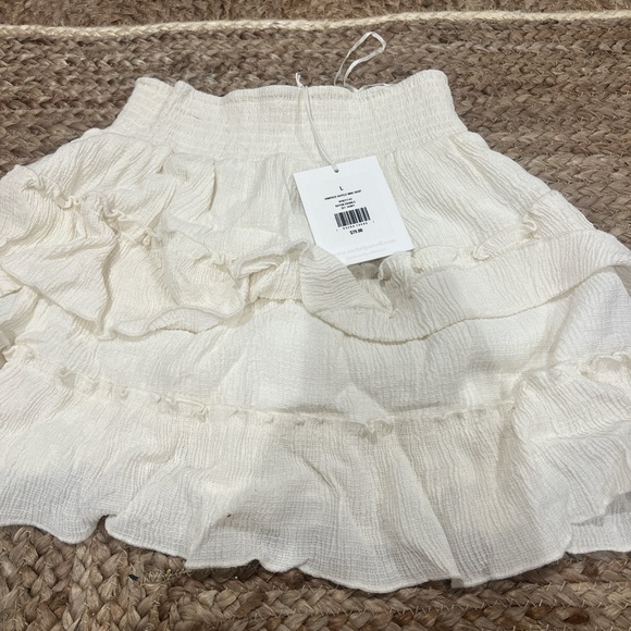 Rachel Parcell Cream Ruffled Set - Picture 2 of 3